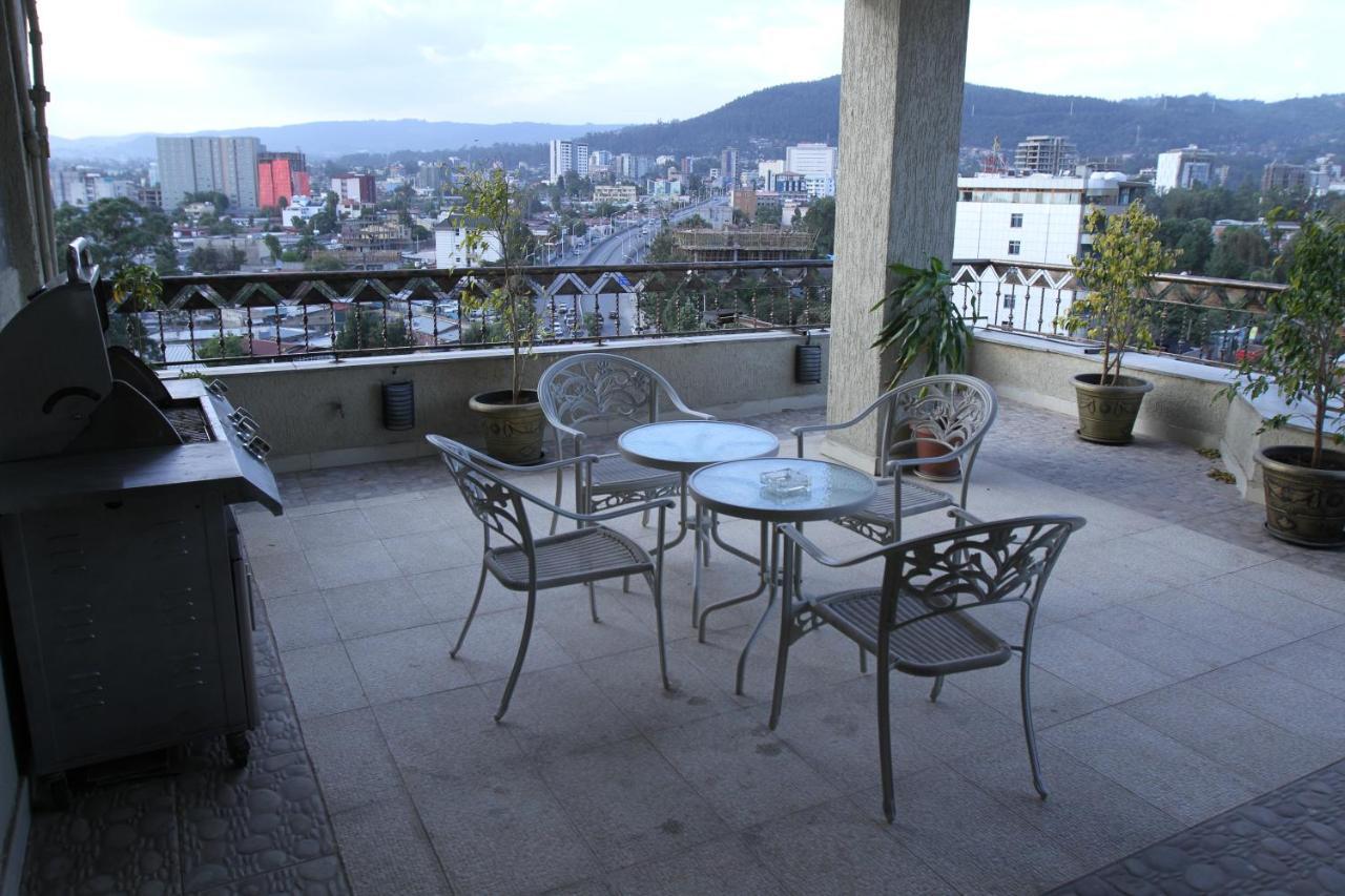 Geza Apartment Hotel Addis Ababa Exterior photo